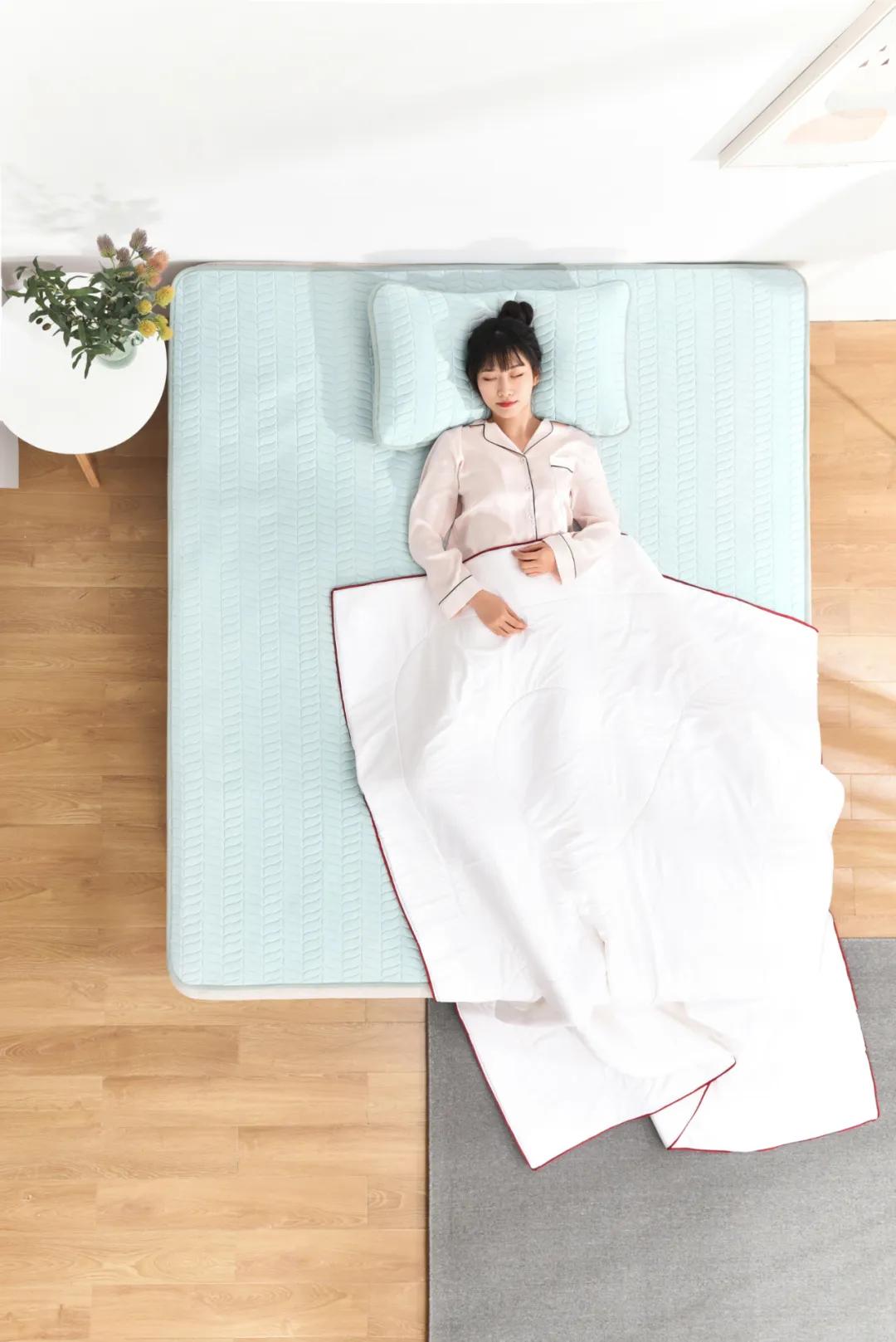 凉而不冰的冰丝乳胶凉席,乳胶凉席冰丝凉席藤席哪种比较好