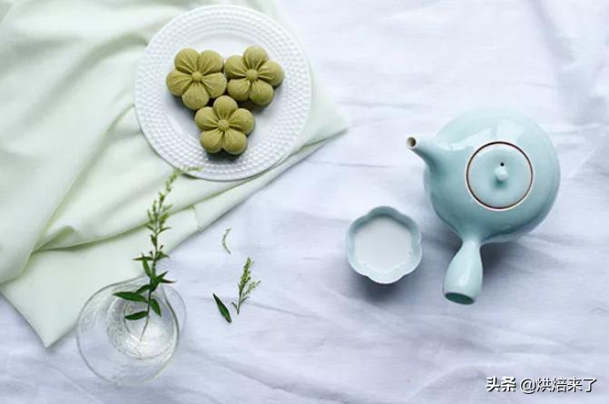 轻松在家做绿豆糕配方简单无添加,好吃又解暑的绿豆糕怎么做