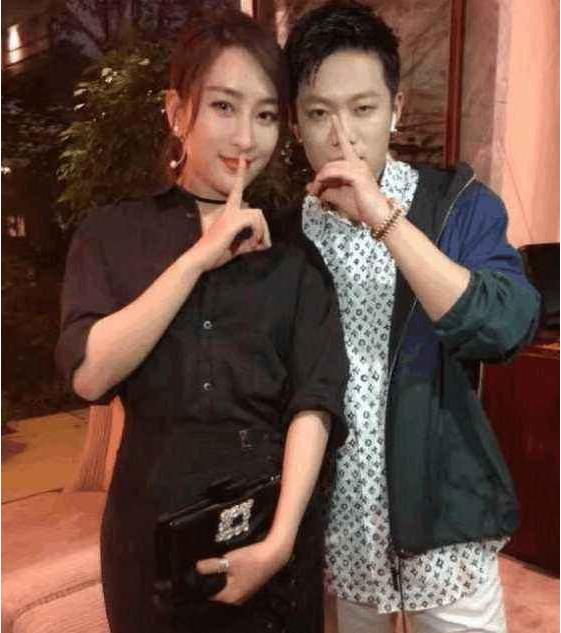 马苏是怎么帮李小璐澄清,马苏回复网友问题被指暗讽李小璐