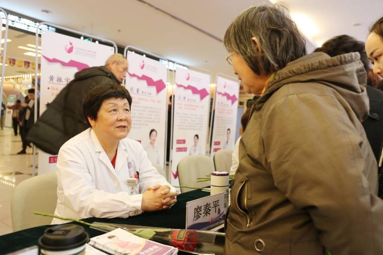 一家三代接力支边的妇产科医生：希望能带给大家想成为妇产科大夫的动力