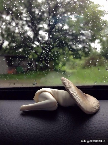 痛经的女生正常吗,痛经的女生会疼一辈子吗