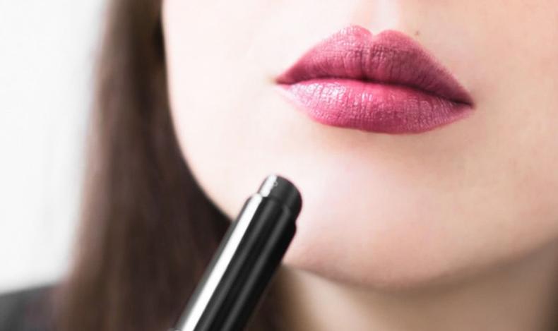 唇色深的怎么选口红,唇色深怎么选口红色号