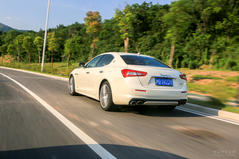 玛莎拉蒂ghibli和s350,玛莎拉蒂ghibli测试评价