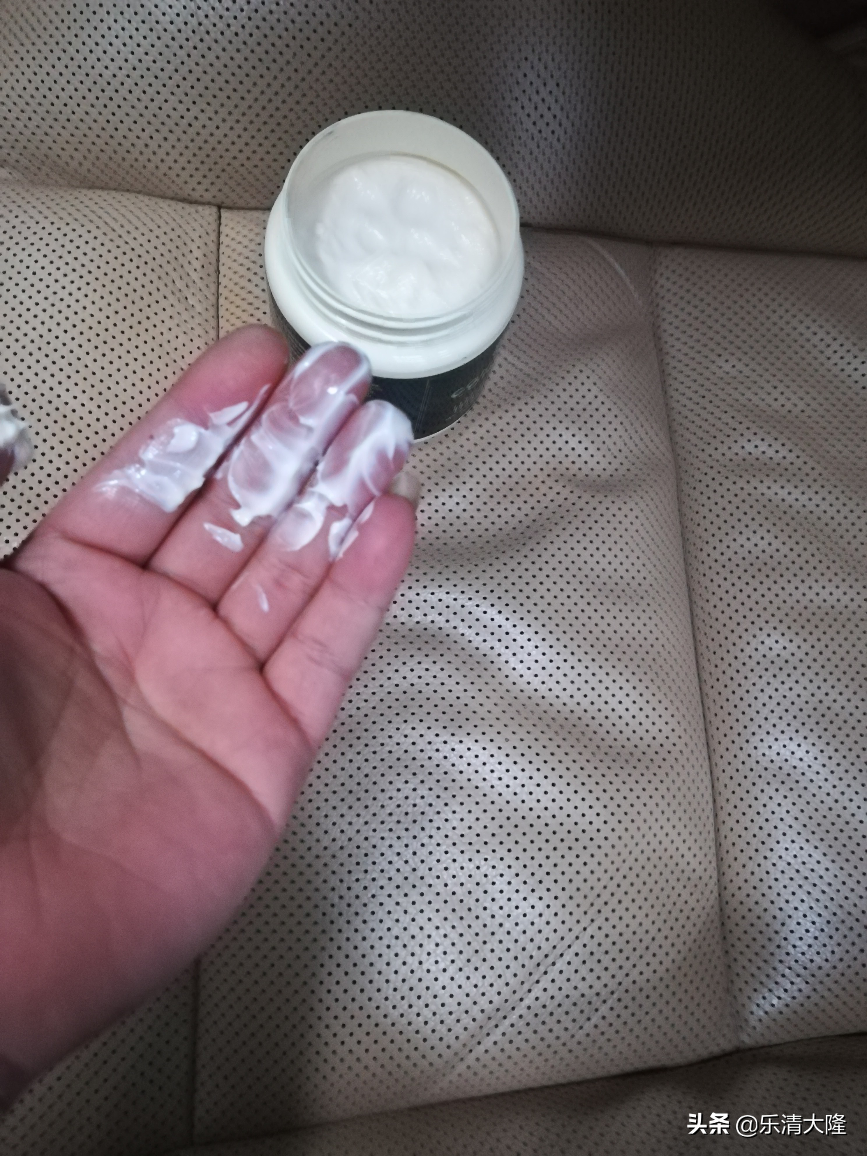 奔驰s350门边镀铬条,奔驰s350座椅清洗翻新