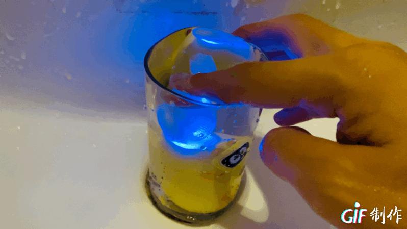 刷牙教学儿童电动牙刷,让孩子正确刷牙的电动牙刷视频