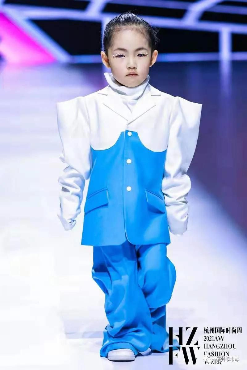 国际时尚周巴黎,时装周秀场