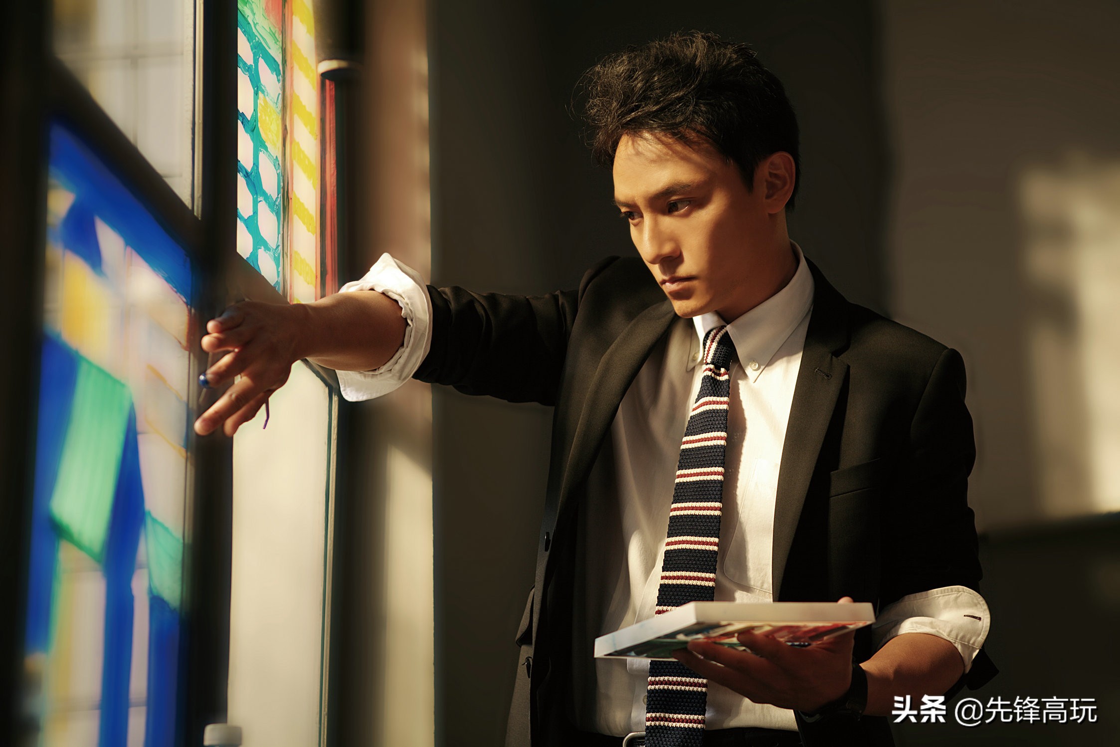 演技巅峰的梁朝伟,周星驰的演技不输梁朝伟