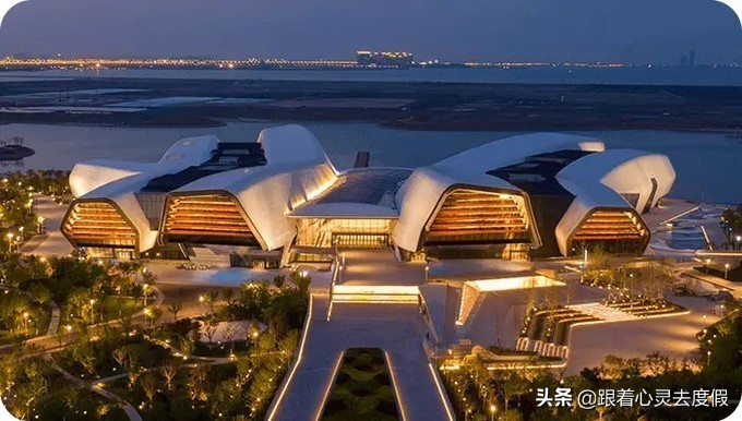 故宫的建设介绍,故宫的地理位置和基本现状