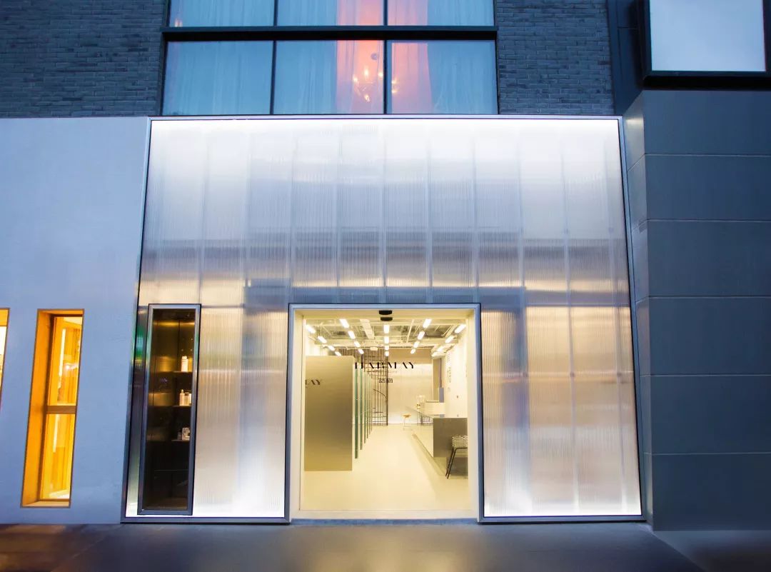 平价化妆品集合店,一线品牌化妆品集合店