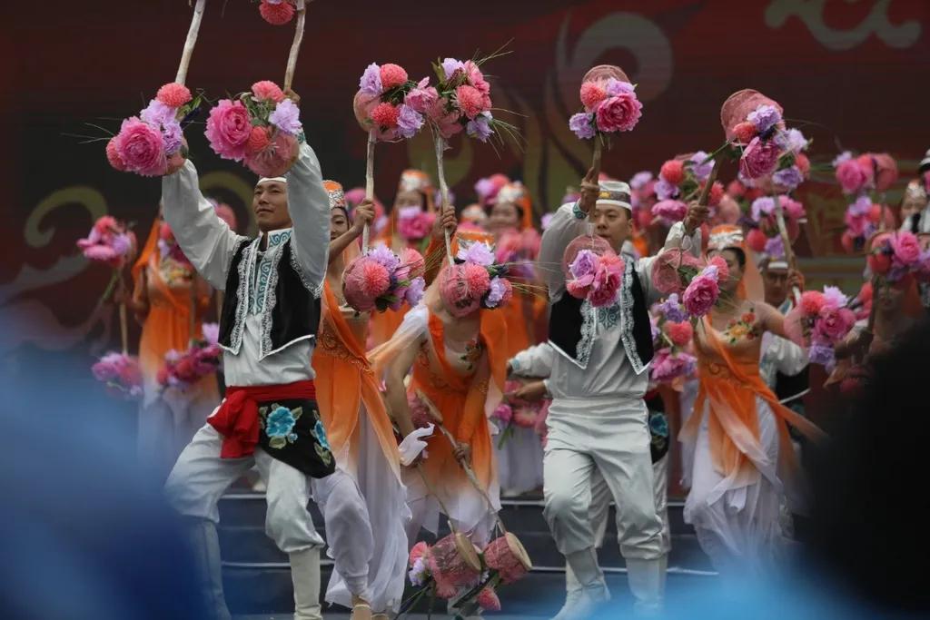 杭州九寨沟门票价格表,九寨沟景区浙江人免门票吗多少钱