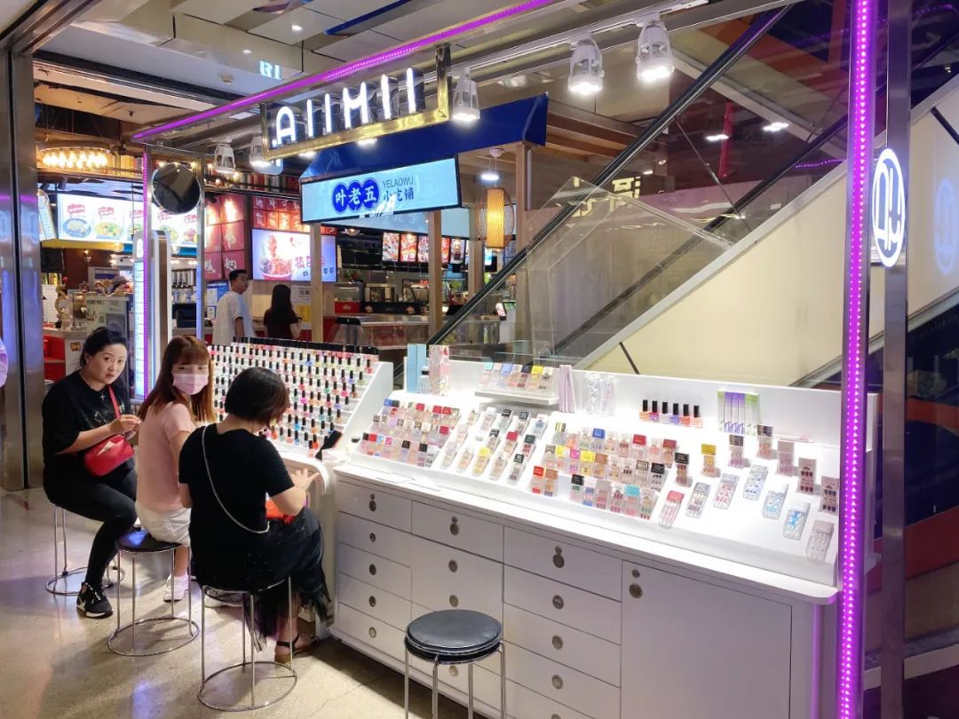 贵阳喷水池附近夜市在哪里,贵阳夜市小吃一条街喷水池