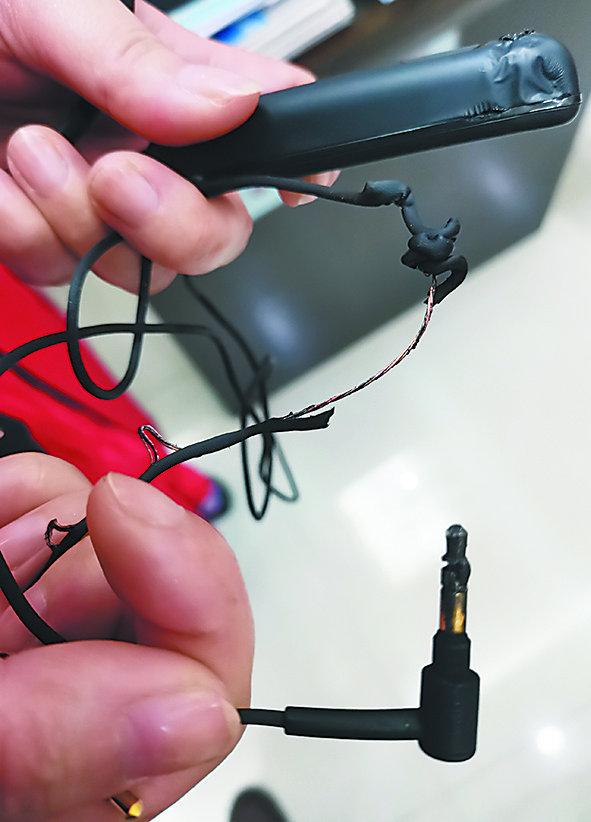 飞机耳机转换插口,耳机飞机转换头是干啥的