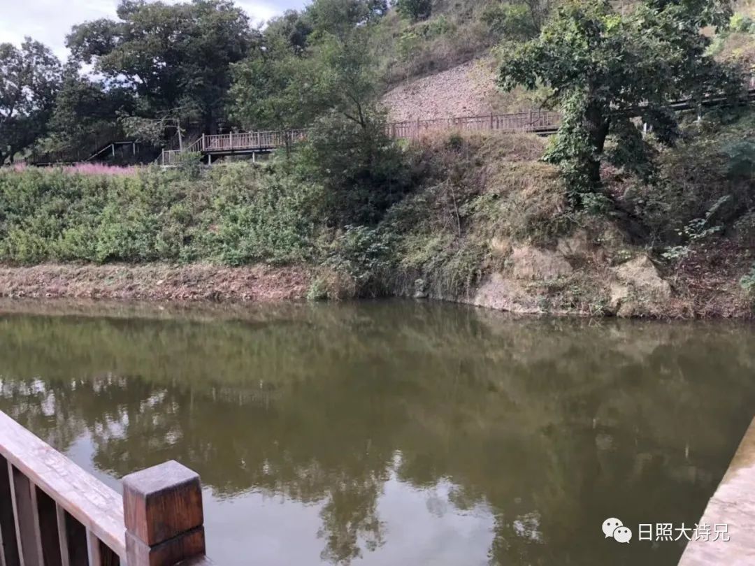 三门峡侯家沟村,涞源县侯家沟村