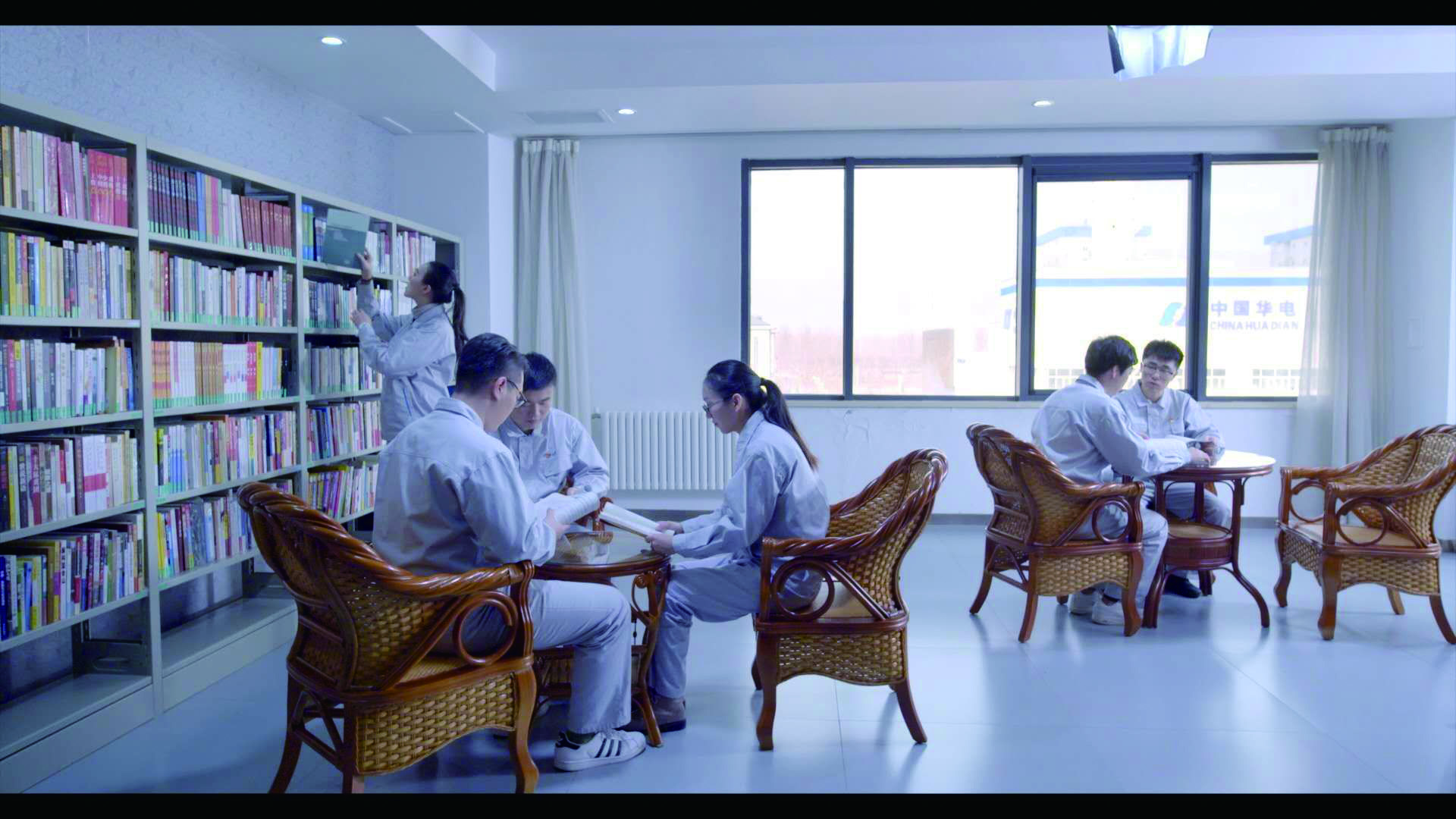 推行“三化”阅读　建设“书香华电”