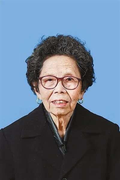 浙江还债2077万老医生,浙江90岁老太太10年还债2077万