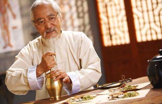 做中医60年85岁德国教授,国外顶级专家怎么评价中医