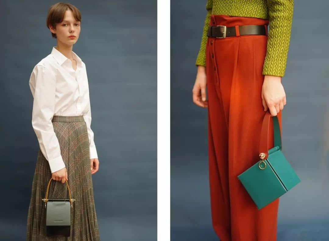 lv黑色压纹包迪丽热巴,lv双肩包女热巴同款