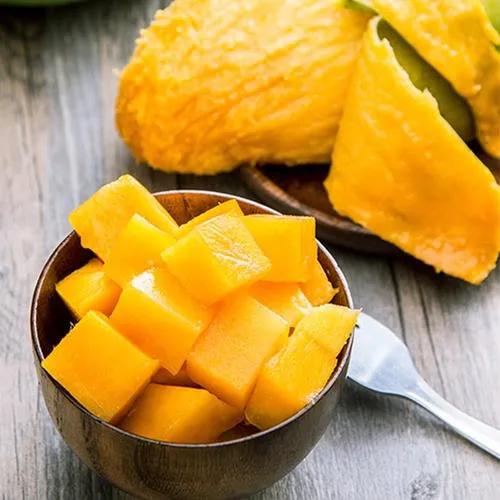 越南大青芒芒果中的巨无霸,越南大青芒泰国酸脆青芒果