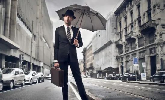 雨伞清理妙招,雨伞脏了用什么能擦干净