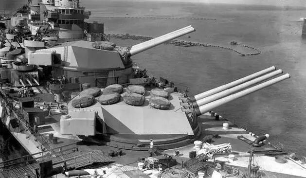 100毫米舰炮炮弹装药,意大利舰炮堪称经典