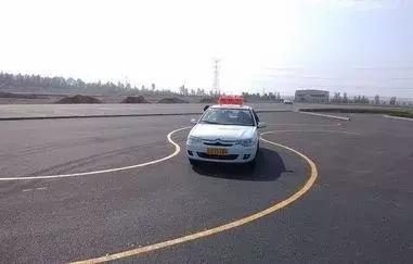 驾校免费学车有什么要求,驾校免费学驾照