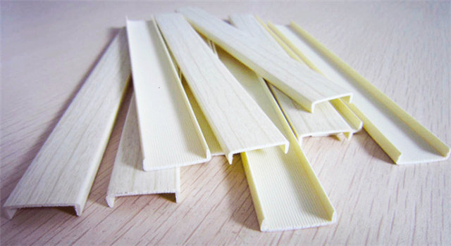 木质家具防虫用什么漆,木质家具保养的方法