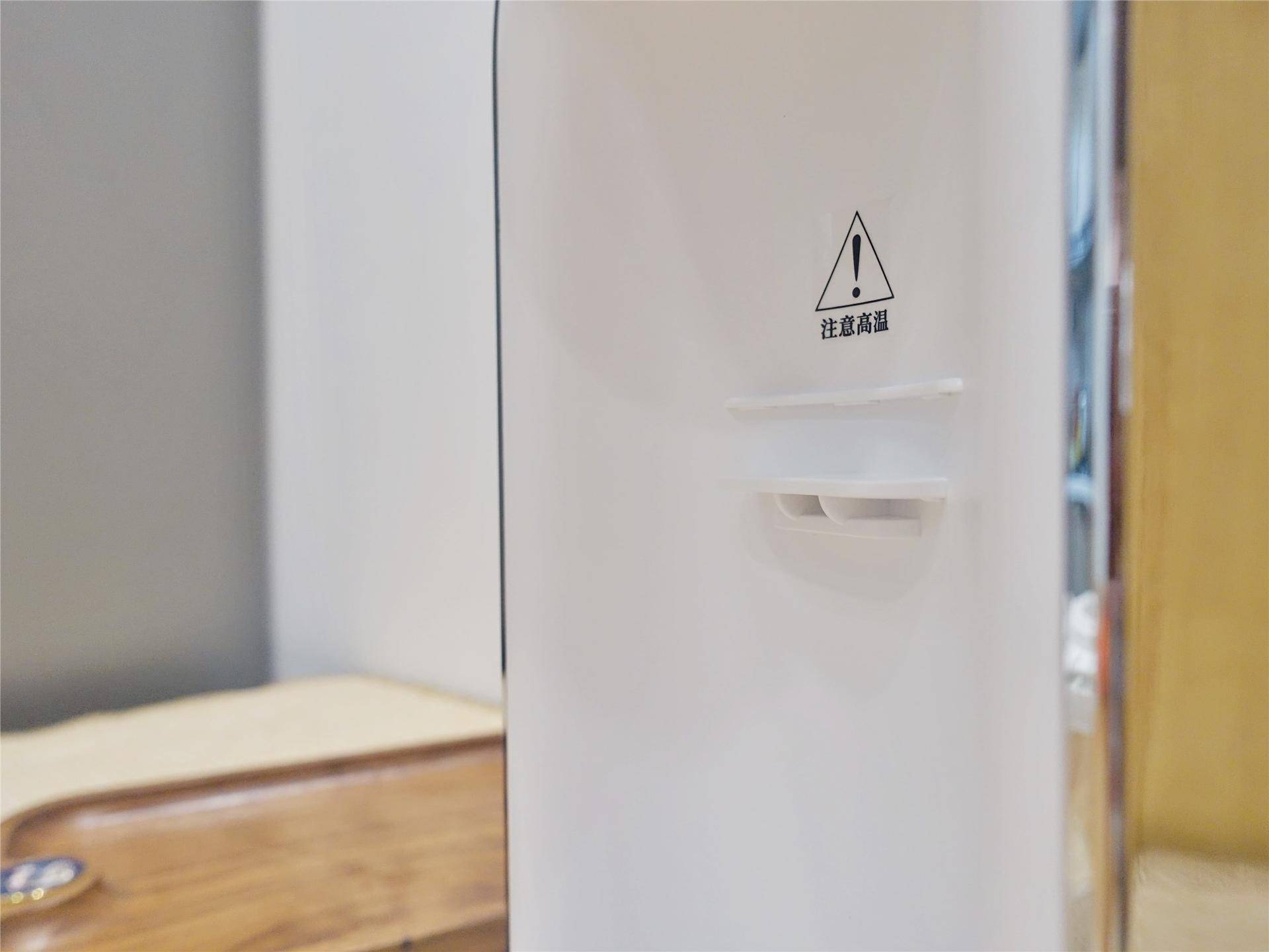 速热饮水机跟茶吧机哪个更实用,即热式茶饮机怎样使用