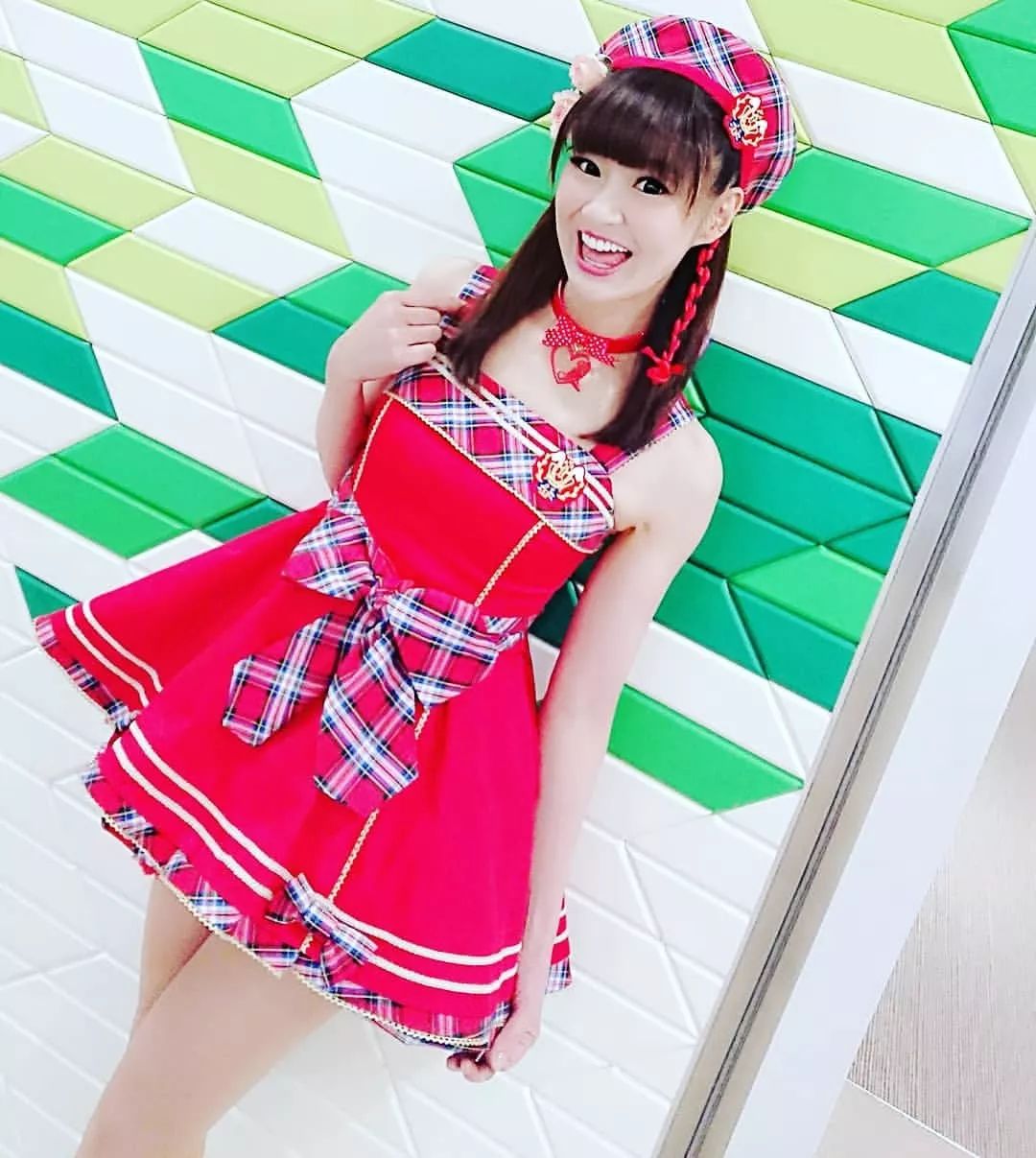 日本小姐姐被宠溺,日本小姐姐成长轨迹