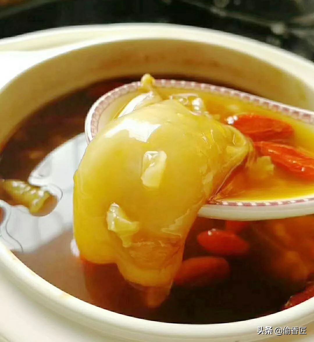 怎样选的花胶是正宗的,怎样辨别花胶真假市场上的花胶