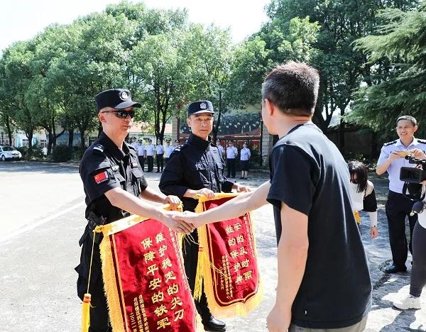 县公安局开展全警大练兵演练活动,全警实战大练兵资兴公安超燃上线