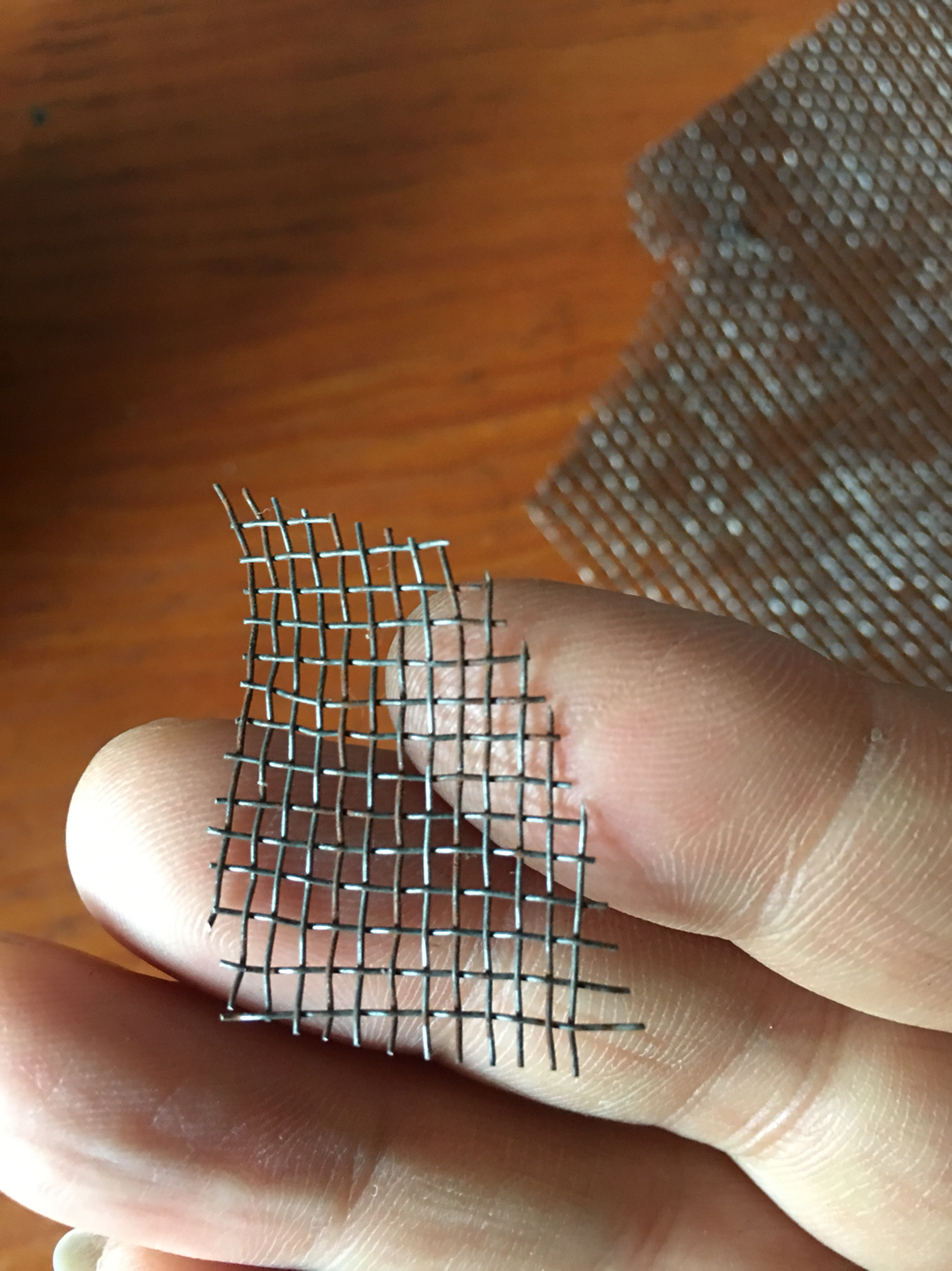 花盆排水孔堵塞的处理方法,花盆排水孔大怎么解决