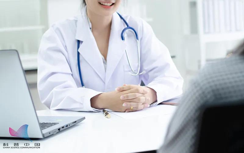 *裤内**总是脏脏的?三角or四角,哪个更好?终于清楚了…