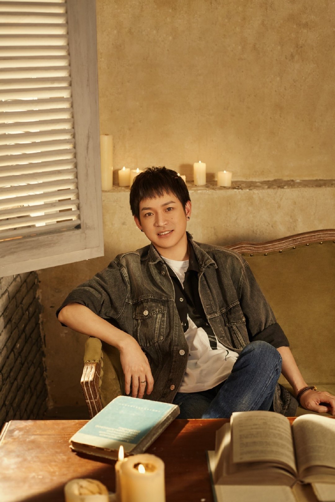 10/15人气原创歌手：陈艺鹏做客丽影广场《音乐BIG榜》明星直播间