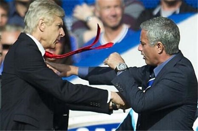 他公开嘲讽NBA？怒批：一群壮汉像疯子般抢球！球迷：温格很刚