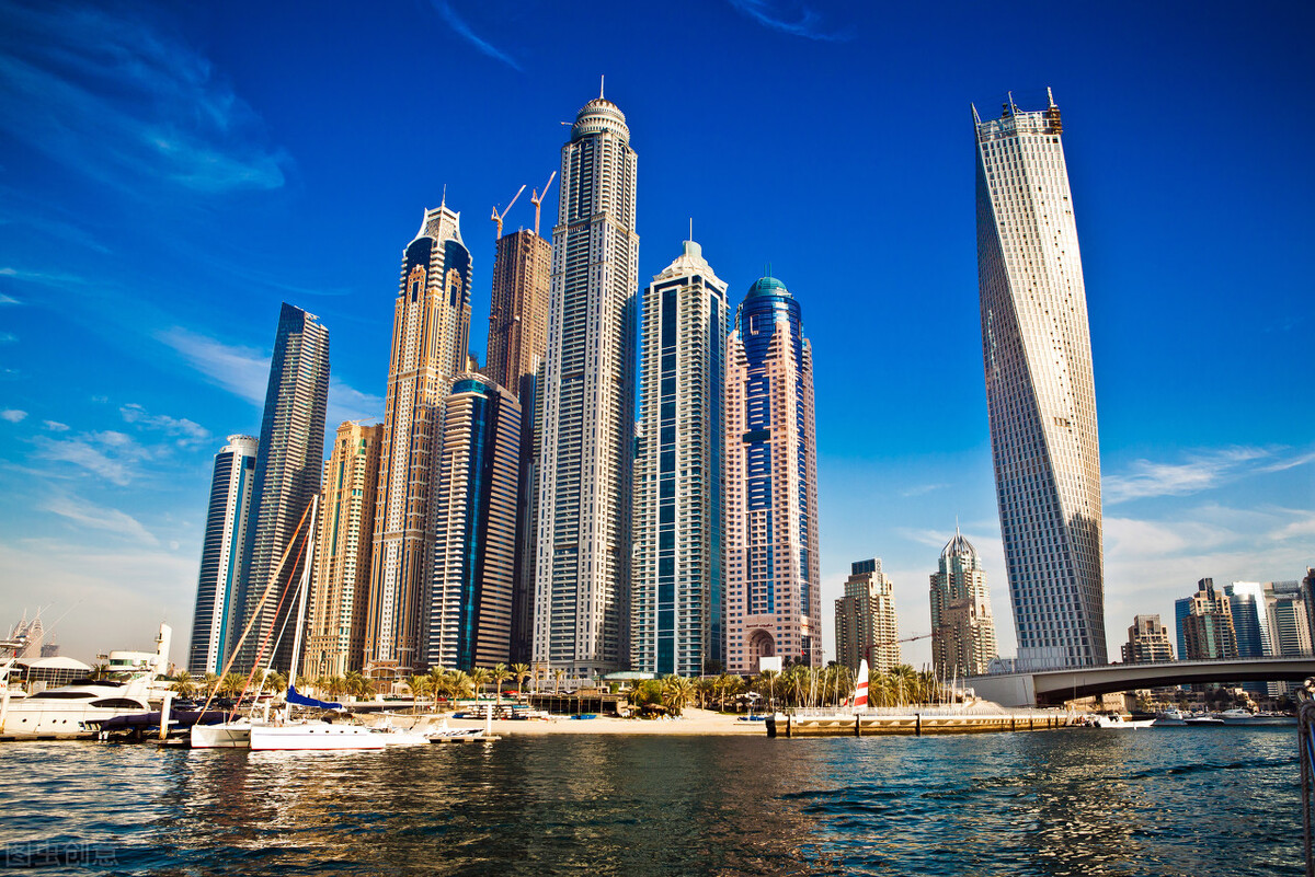 土豪国家阿联酋用石油起家,阿联酋因石油而富有