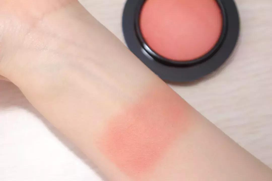 雪莉为什么会变黑,雪莉的照片为什么会越来越模糊