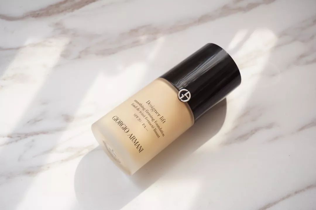 男朋友约我吃饭总是我买单,男朋友给我发了10块红包