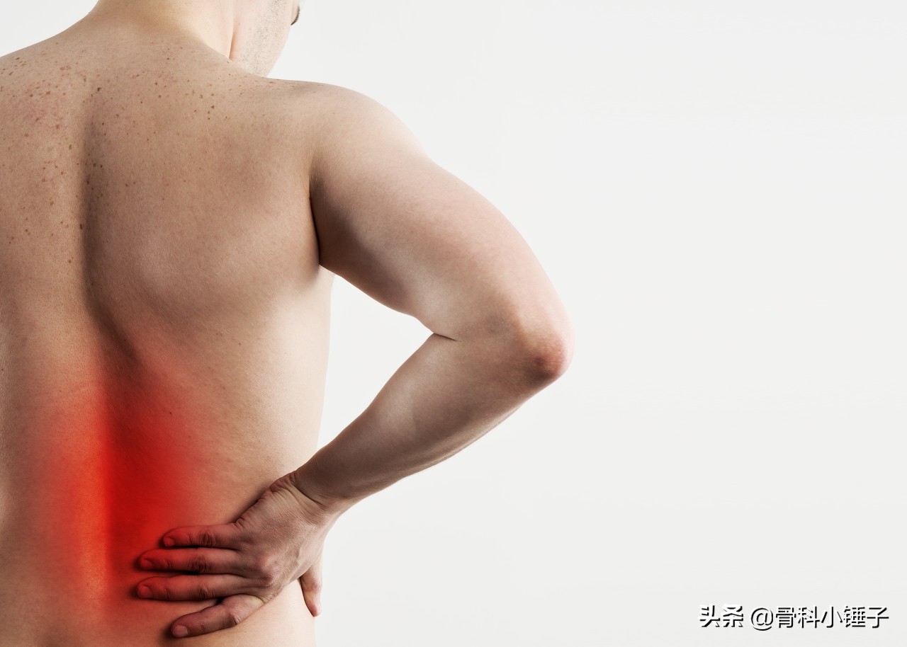 坐骨神经痛导致腿疼腰疼怎么治疗,腰痛牵扯到腿部神经痛是怎么回事