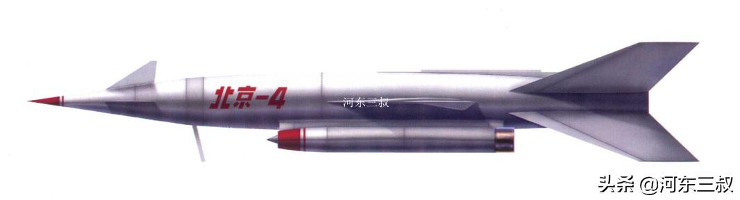 全球首款四发大型无人机,最早的四轴无人机