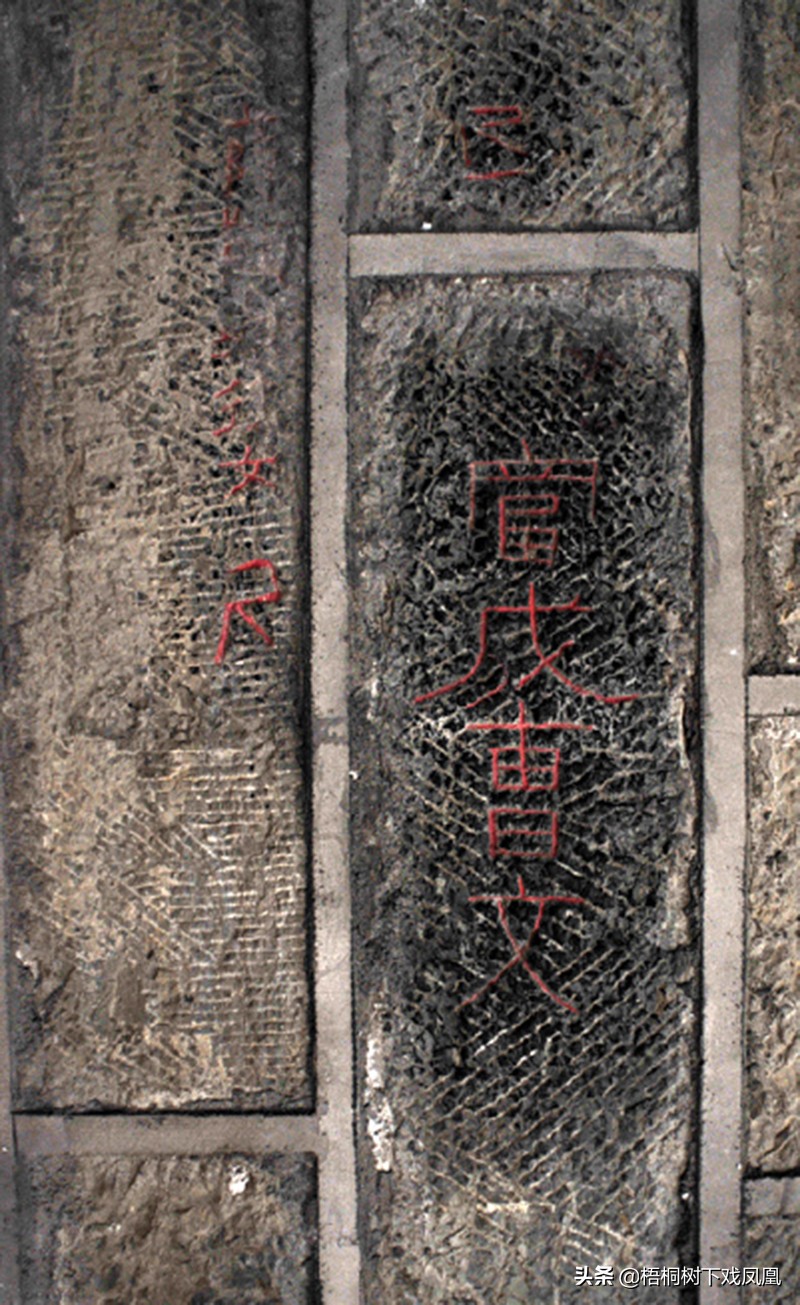 盗墓贼潜入古墓想盗取战国编钟,盗墓吴越国王陵