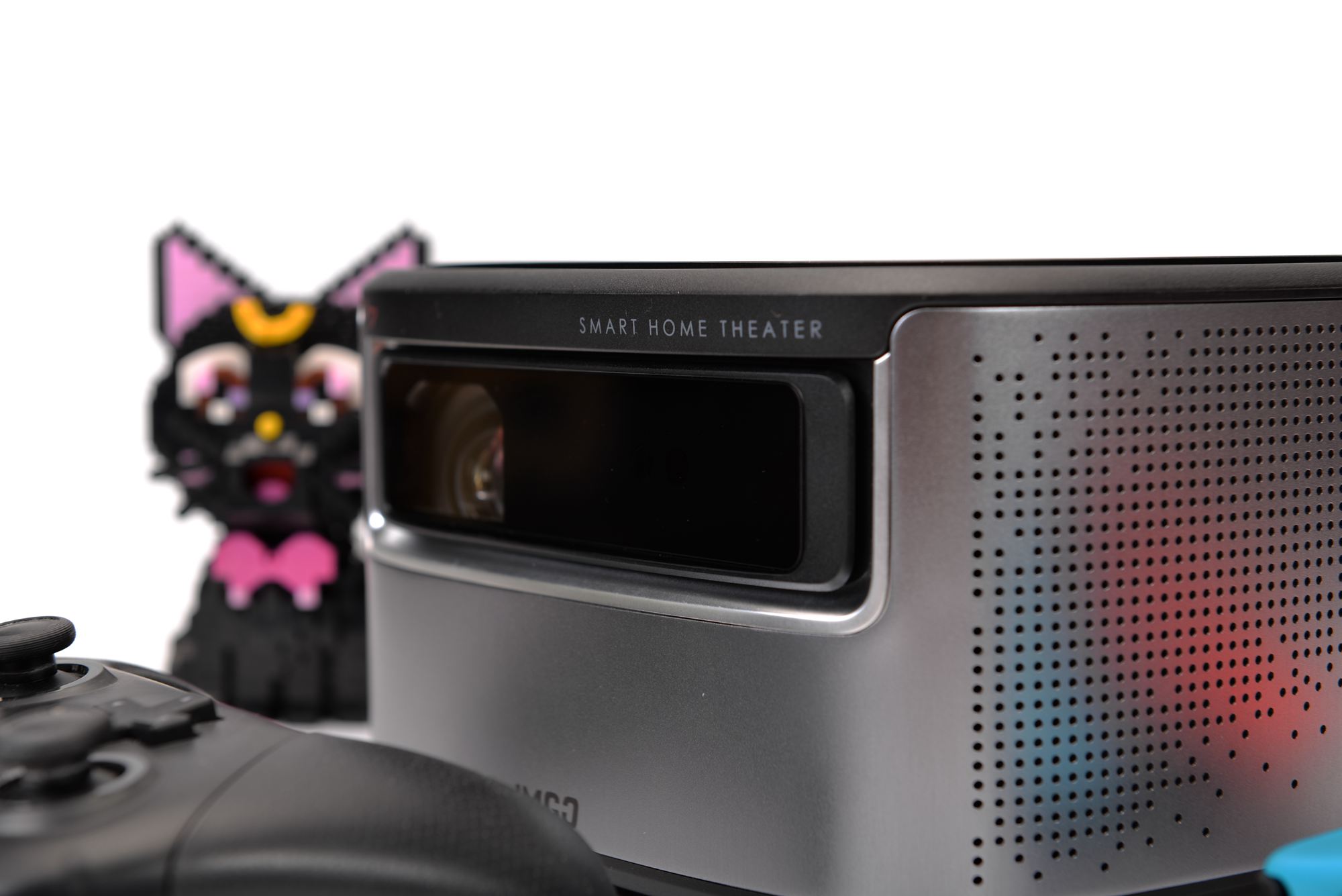 激光投影仪适合用白幕还是灰幕,2000流明投影仪适合白幕还是灰幕