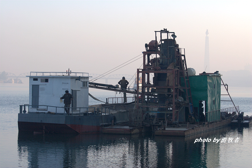 朝鲜干活的人,朝鲜工人干活怎么样