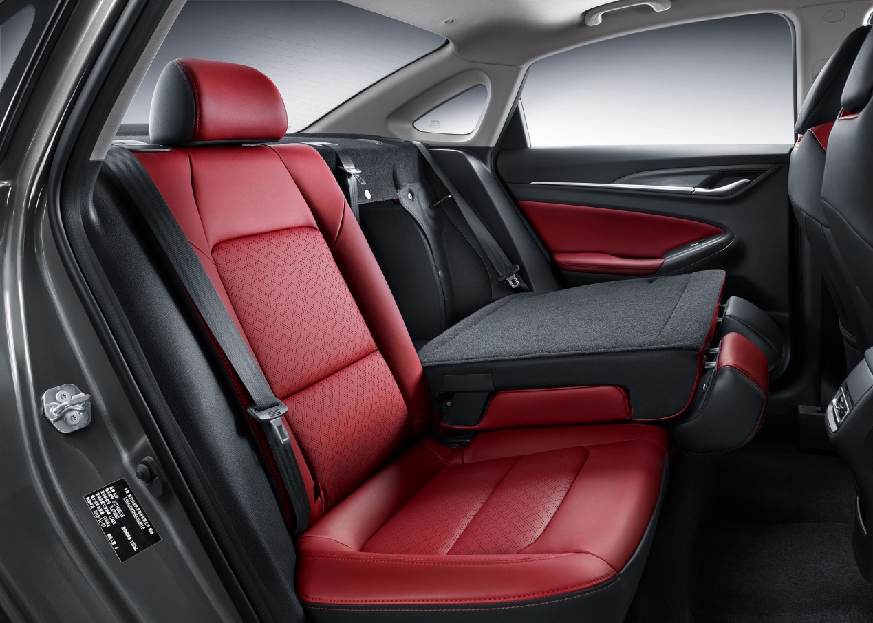 长安逸动plus赛道测试,新款逸动1.5t动力实测