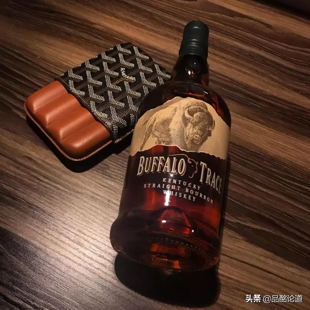 裸麦威士忌和波本威士忌的区别,黑麦威士忌和波本威士忌的照片