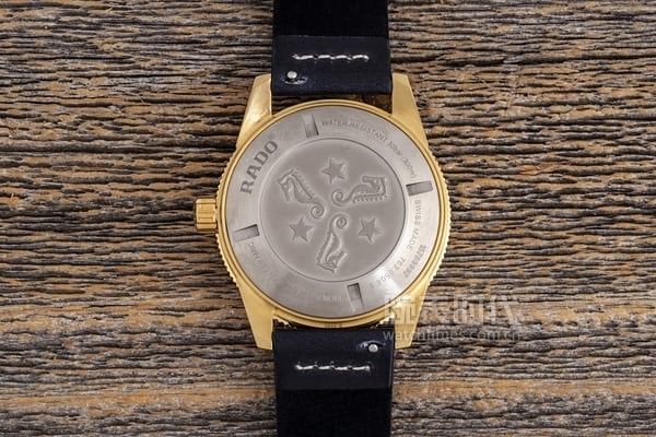 1-2万左右的全新腕表,1到4万元手表推荐