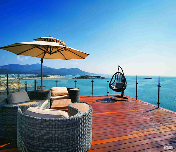 巴厘岛阿雅娜的岩石酒吧,巴厘岛式的礁石酒吧