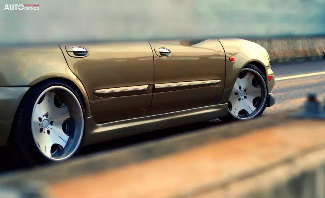 02年日产风度a33价格,02年日产风度a33驾驶体验