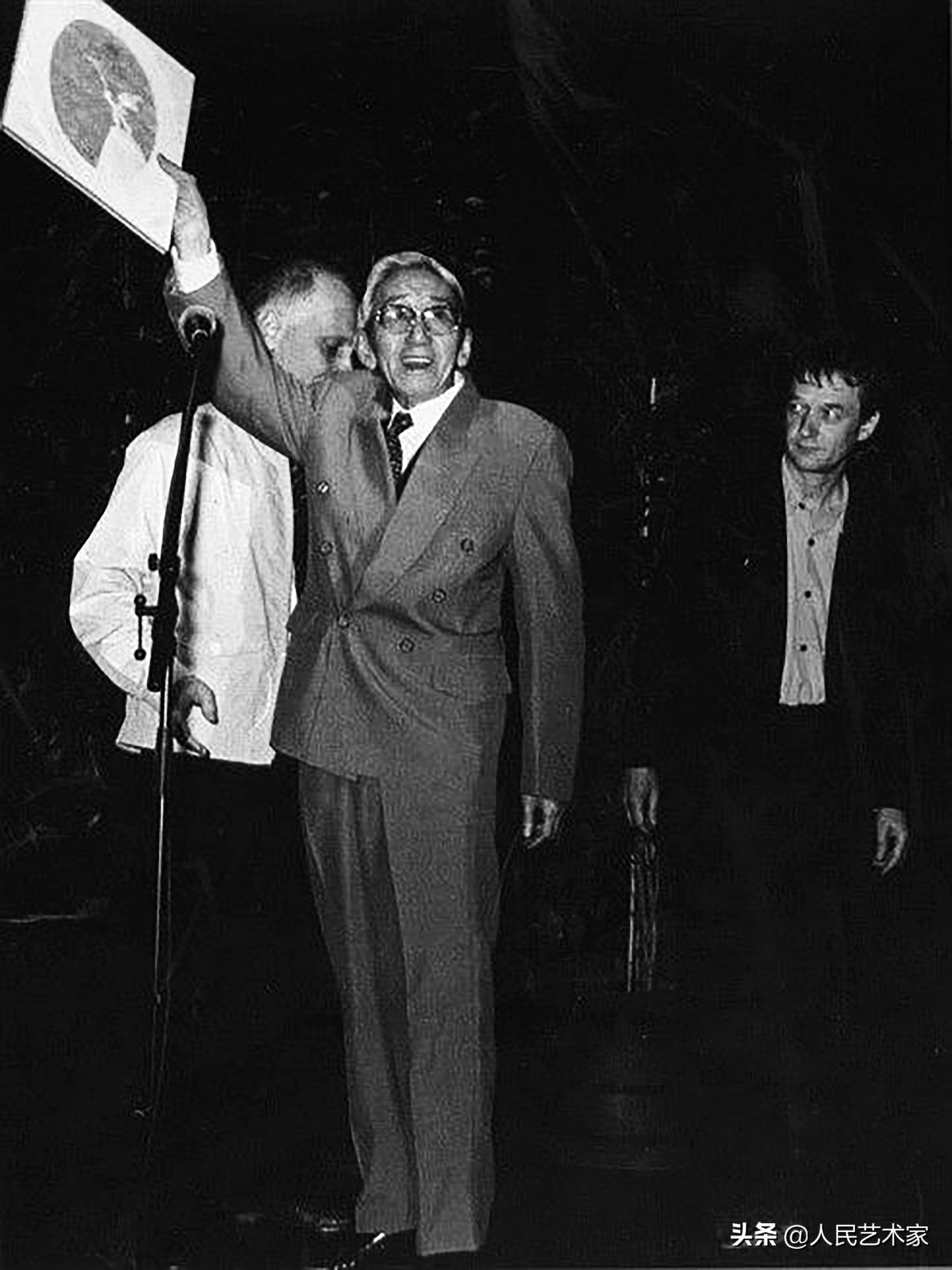 中国动画片蝌蚪的视频,中国动画片经典小蝌蚪