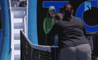 莎拉波娃退役耐克,莎娃网球裙