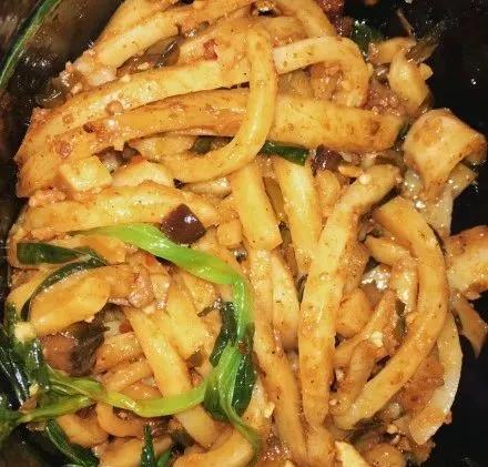 哪种饵丝最好吃,又好吃又简单的饵丝